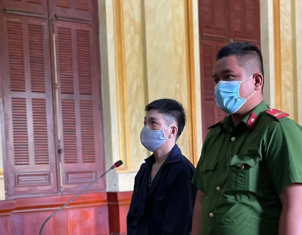 Bị cáo Đinh Thanh Bình khi nghe HĐXX tuyên án tử hình. Ảnh: HOÀNG YẾN