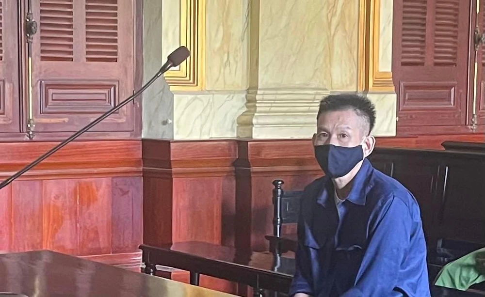 Bị cáo Nguyễn Trọng Thuỷ. Ảnh: H.YẾN