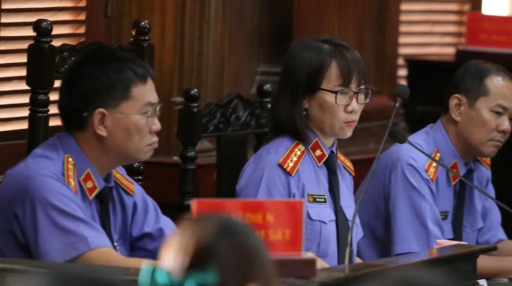 Đại diện VKS tại phiên xử. Ảnh: TRƯỜNG GIANG Đại diện VKS tại phiên xử. Ảnh: TRƯỜNG GIANG