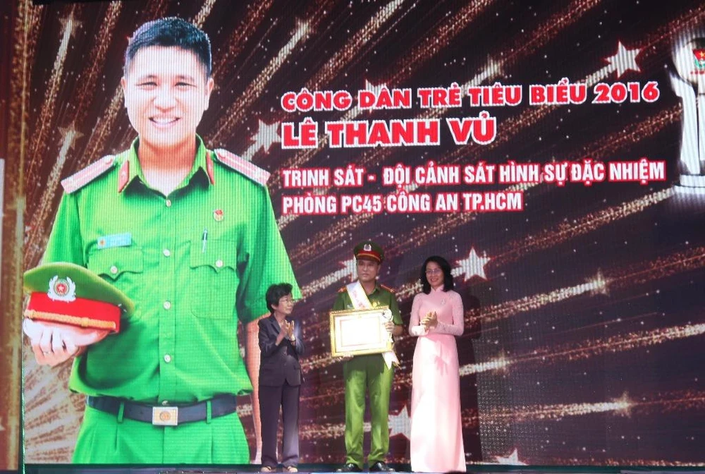 Lê Thanh Vủ đối mặt với hàng trăm tội phạm cướp giật nguy hiểm nhiễm HIV