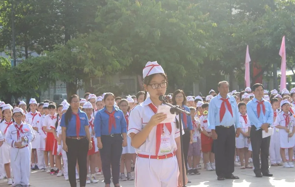 Em Hà Huỳnh Bảo Trân, đại biểu Cháu ngoan Bác Hồ