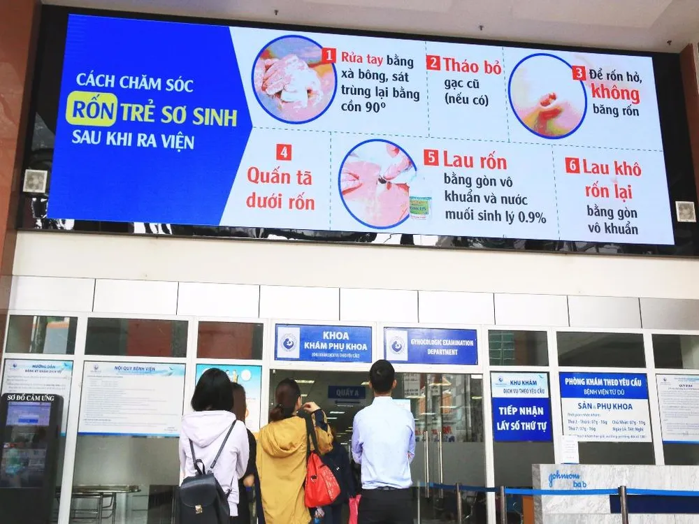 Từ Dũ có màn hình truyền thông y tế khổng lồ ảnh 1 Từ Dũ có màn hình truyền thông y tế khổng lồ ảnh 1