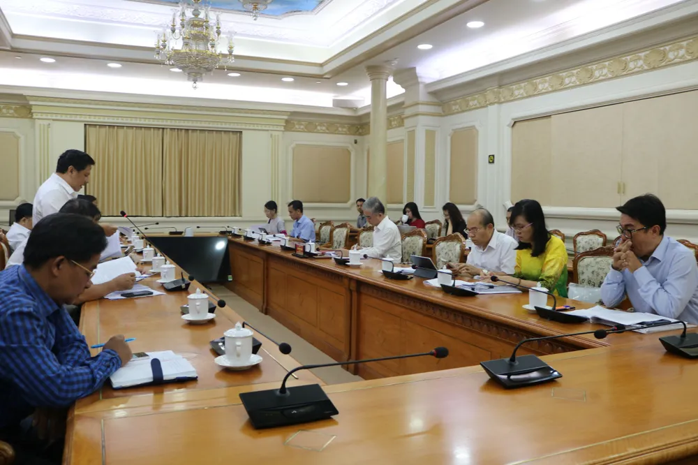 Toàn cảnh buổi làm việc ngày 8-3. Ảnh: HỒNG THẮM toan-canh-buoi-lam-viec-8-3.jpg