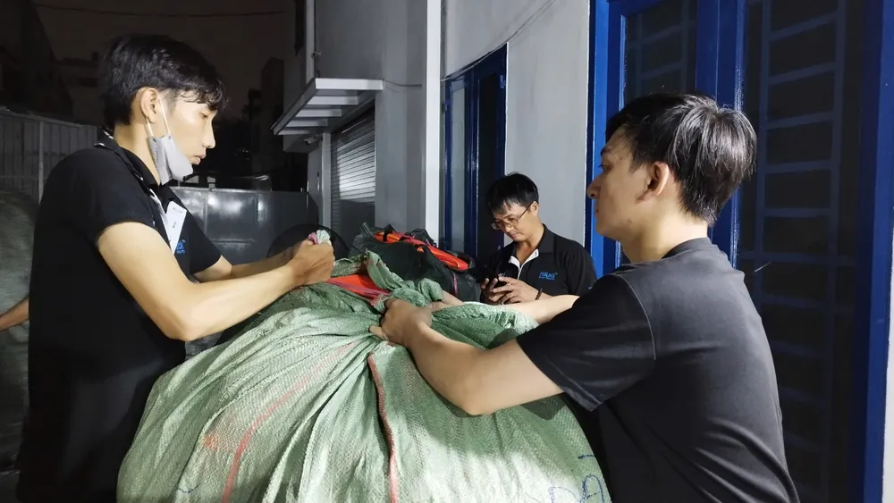 viện trợ các tỉnh (4).jpg