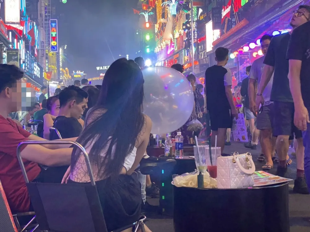 phố đêm Bùi Viện (62).jpg