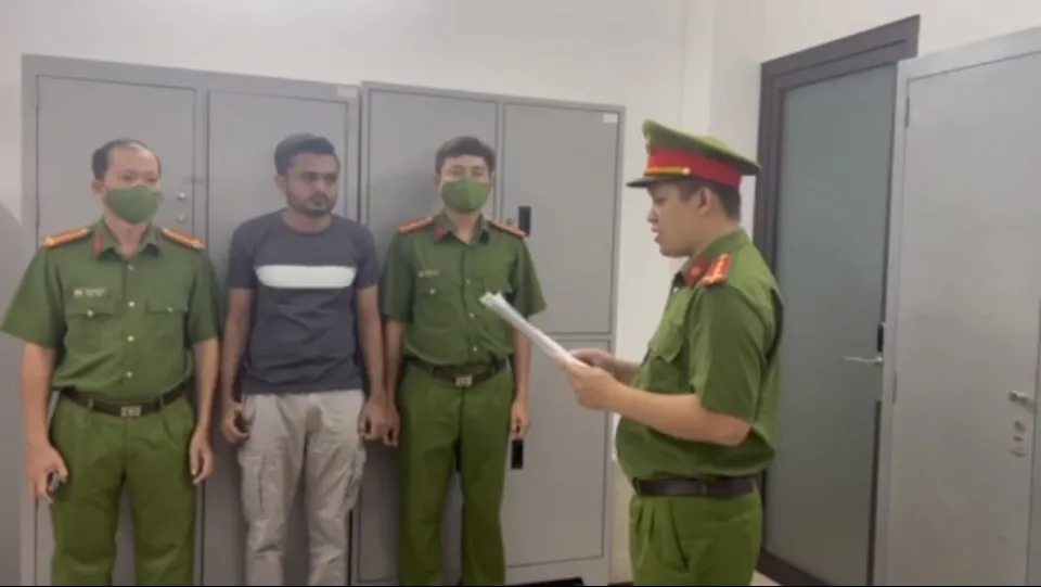 Vận chuyển trái phép (1).jpg