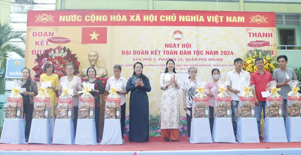 Trần Kim Yến (5).jpg