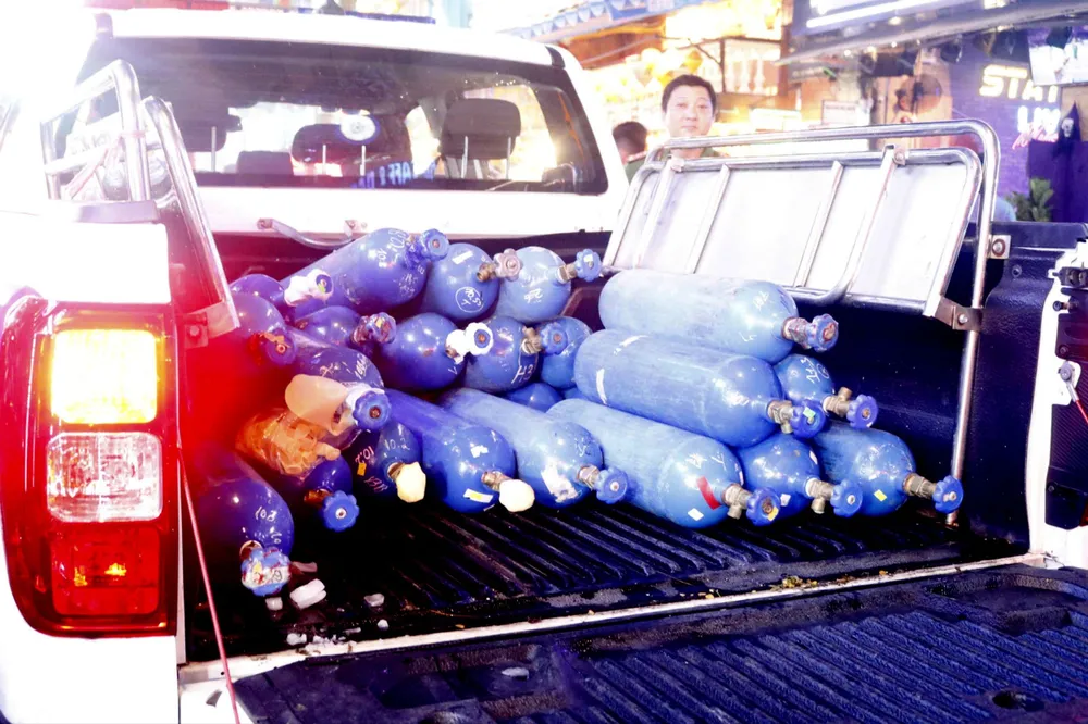 Phố đêm Bùi Viện (61).jpg