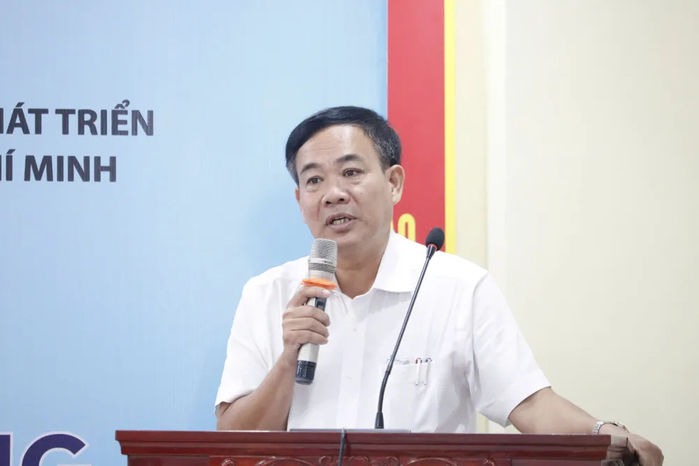 nền công vụ (1).jpg