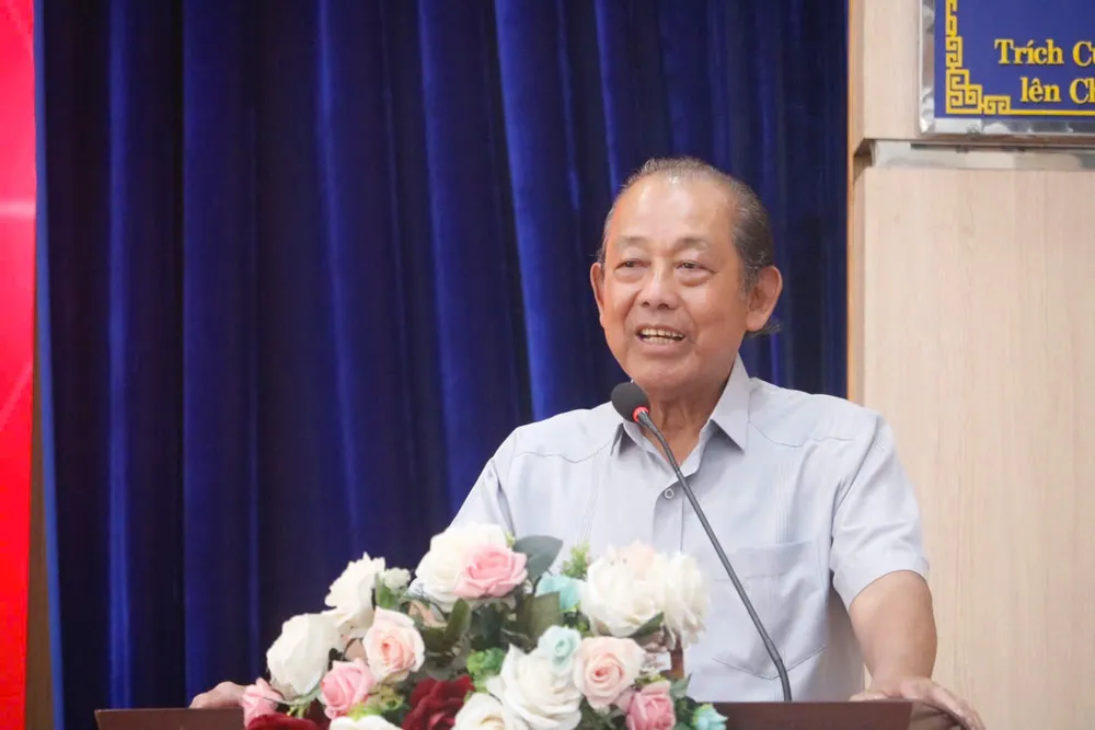 Trương Hòa Bình (8).jpg