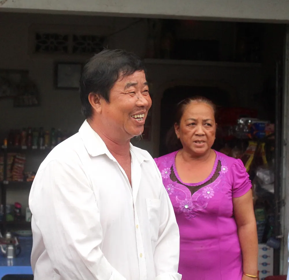 Thăm hỏi, tặng quà nạn nhân, gia đình nạn nhân TNGT ảnh 7