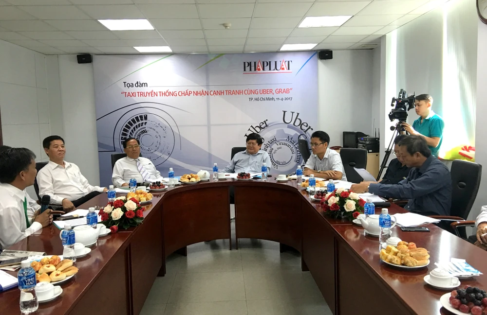 Cạnh tranh taxi: Cần sự công bằng, bình đẳng ảnh 1