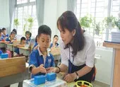 TP.HCM: GV khó khăn được hỗ trợ ít nhất 500.000 đồng ăn Tết