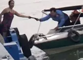Cận cảnh nhét tiền vào sổ khi trình cho CSGT, TTGT ảnh 4 Điều tra: TTGT kiểm tra sổ chớp nhoáng trên sông Đồng Nai