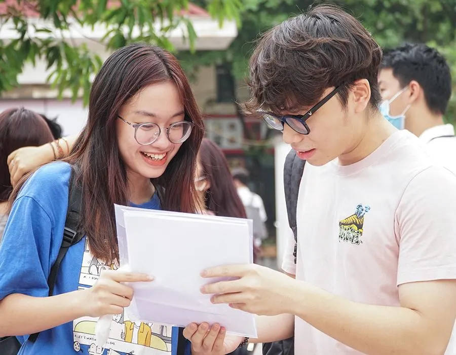 Thí sinhtham dự kỳ thi tốt nghiệp THPT tại Hà Nội. Ảnh: PHI HÙNG