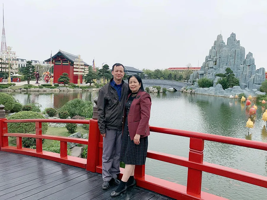 Ông Nguyễn Chí Lý và bà Lục Châm. Ảnh: VT