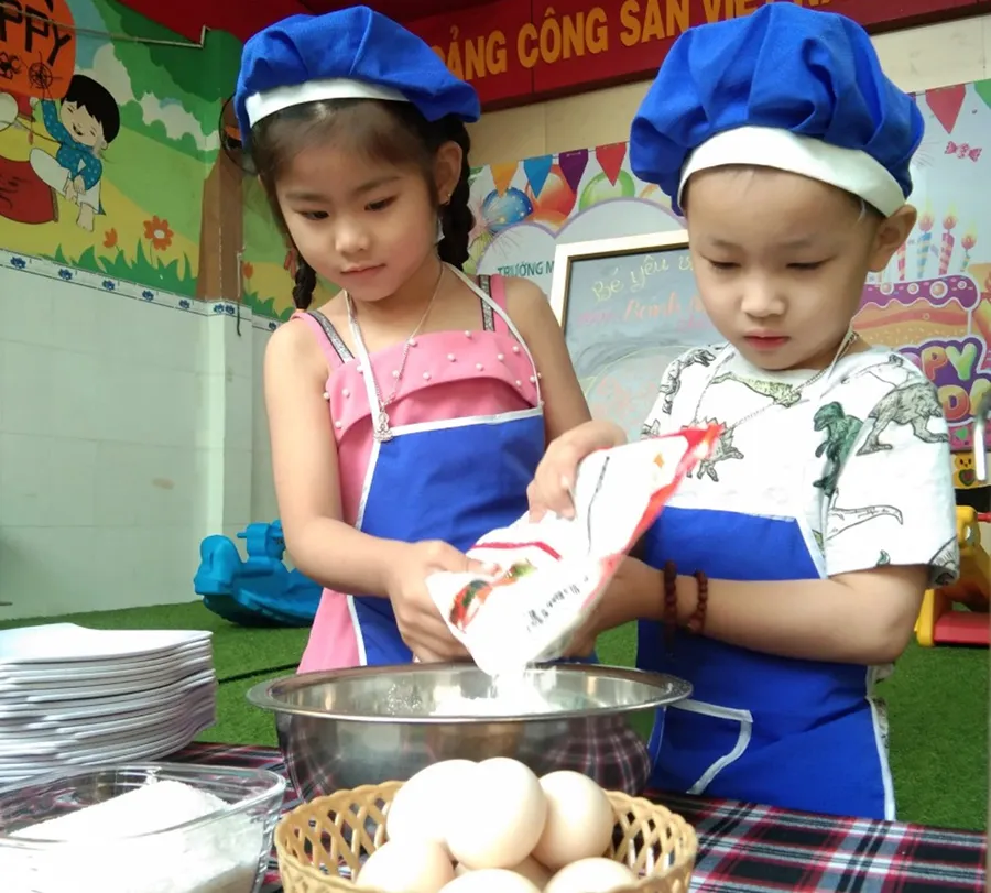 Một tiết học của các bé Trường Mầm non 19-5, phường Hiệp Thành, quận 12. Ảnh: TT Một tiết học của các bé Trường Mầm non 19-5, phường Hiệp Thành, quận 12. Ảnh: TT