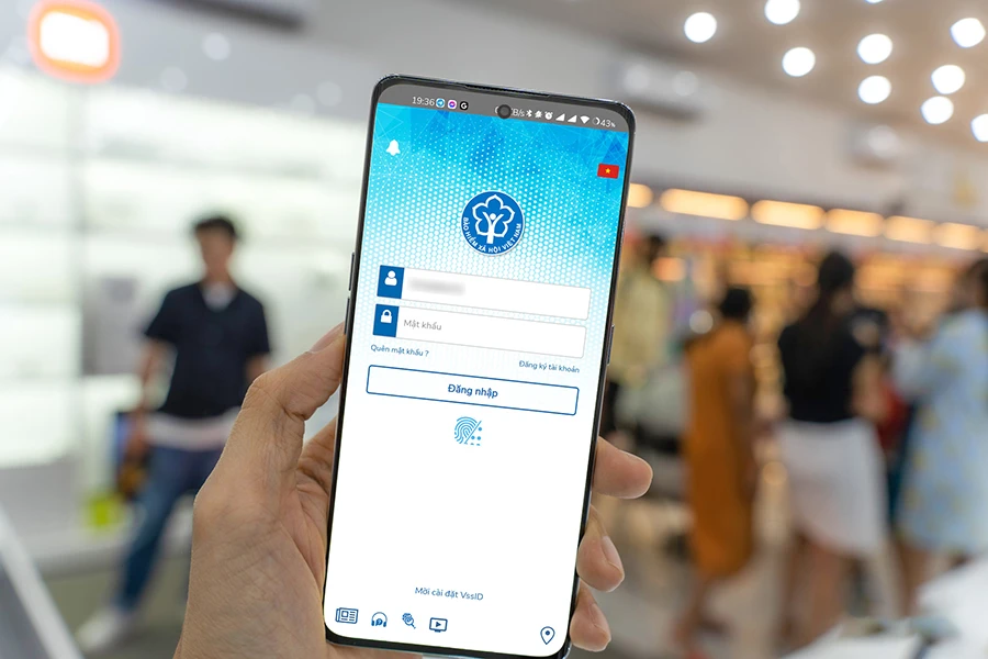 Khi không nhớ mật khẩu ứng dụng VssID, người dùng sẽ được cấp lại mật khẩu miễn phí qua chức năng “Quên mật khẩu” trên ứng dụng này. Ảnh: NGUYỄN HIỀN
