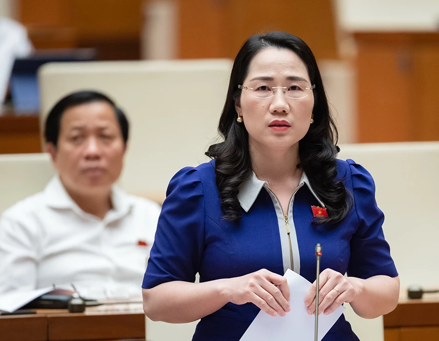 Đại biểu Nguyễn Thị Thủy (đoàn Bắc Kạn) phát biểu tại phiên thảo luận chiều 22-6. Ảnh: QH Đại biểu Nguyễn Thị Thủy (đoàn Bắc Kạn) phát biểu tại phiên thảo luận chiều 22-6. Ảnh: QH