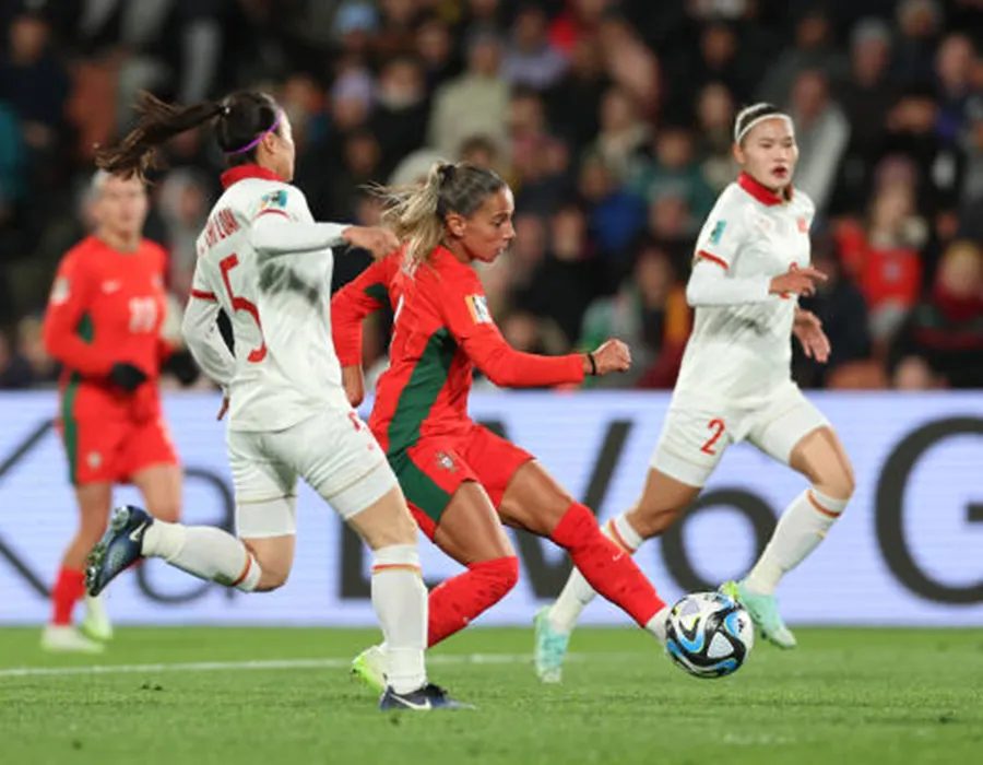 Bồ Đào Nha với sự vượt trội đã ghi bàn thắng sớm và giành chiến thắng 2-0. Ảnh: GETTY IMAGES