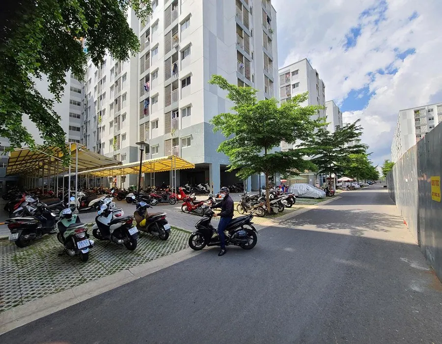 Một dự án nhà ở xã hội tại huyện Bình Chánh, TP.HCM. Ảnh: KIÊN CƯỜNG Một dự án nhà ở xã hội tại huyện Bình Chánh, TP.HCM. Ảnh: KIÊN CƯỜNG