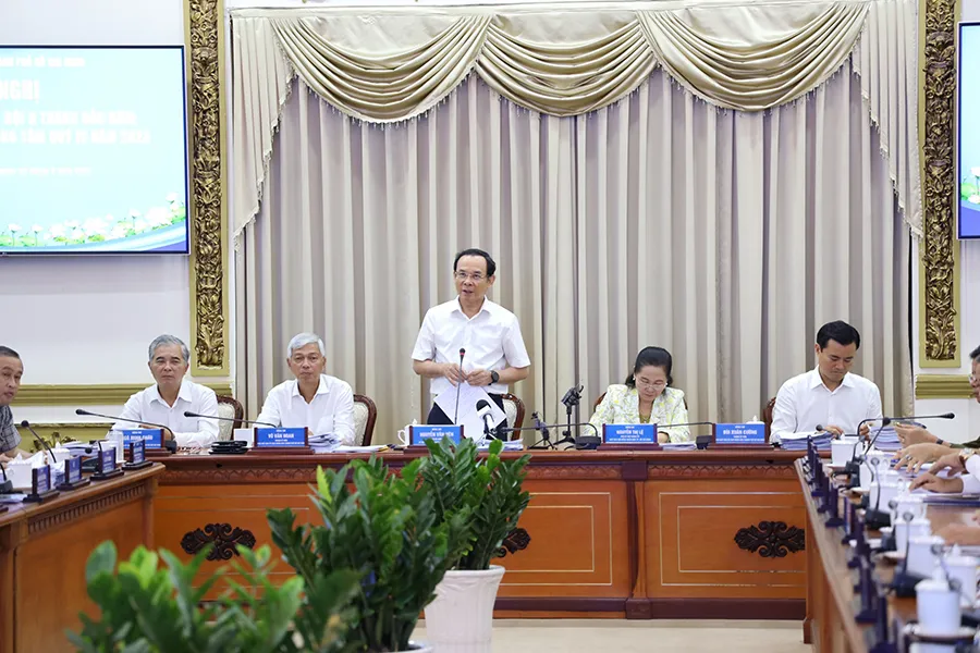 Bí thư Thành ủy TP.HCM Nguyễn Văn Nên phát biểu chỉ đạo tại phiên họp. Ảnh: TTBC đầu tư công và cơ hội tăng trưởng cho TP.HCM