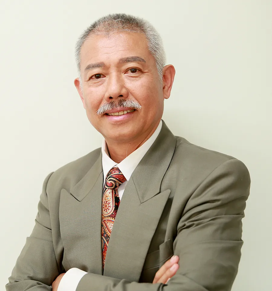 GS Trương Nguyện Thành cho rằng việc các trường đại học mua bán bài nghiên cứu khoa học giống như mì ăn liền và rất khó phát triển bền vững.