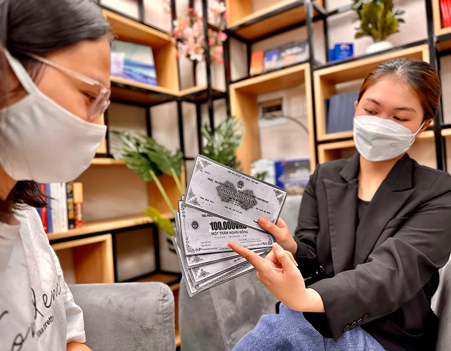 Dù đã có một số tín hiệu tích cực nhưng vẫn còn khá sớm để khẳng định rằng thị trường trái phiếu doanh nghiệp đã vượt qua những thử thách khó khăn nhất. Ảnh minh họa: NGUYỆT NHI trai-phieu-doanh-nghiep-8263.jpg