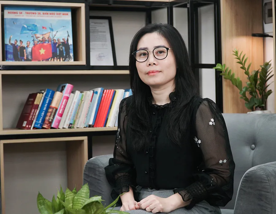 Kinh tế TP.HCM: Tránh 'hiệu ứng chèn lấn'