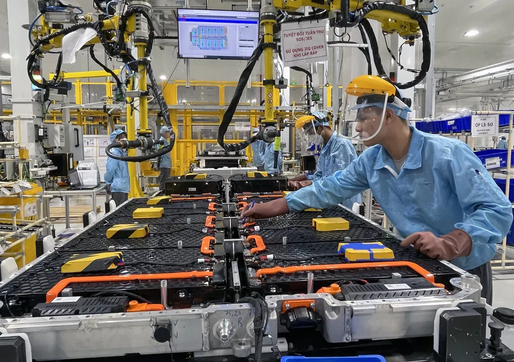 Nhiều quốc gia khi công nhận quy chế kinh tế thị trường đều thấy Việt Nam là một thị trường đầy hấp dẫn. Trong ảnh: Bên trong một nhà máy tại TP Hải Phòng. Ảnh: NICK UT/GETTY IMAGES Anh 1_Nha may o Hai Phong.jpg