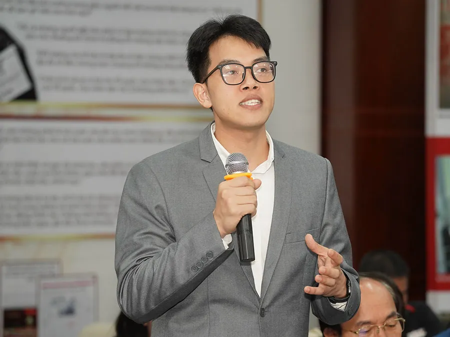 ảnh tem ts nguyễn quang huy.jpg