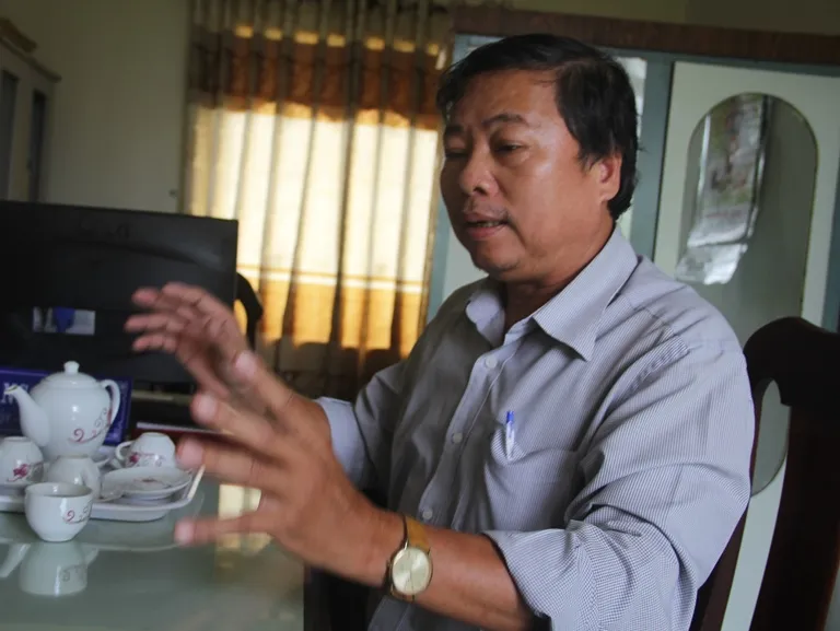 Bí thư có 4 năm sinh xin trả lại huy chương ảnh 1