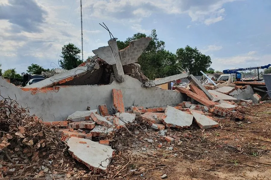 Việc buông lỏng quản lý đất đai dẫn đến việc xây dựng trái phép tràn lan ở Đắk Lắk. Ảnh QN