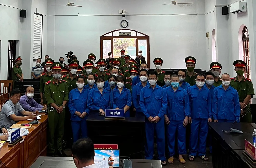 Các bị cáo tại tòa. Ảnh TX Các bị cáo tại tòa. Ảnh TX