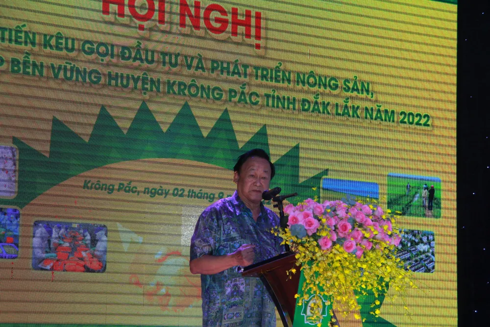 GS TS Nguyễn Lân Hùng cho rằng cần phải đưa sầu riêng vươn ra thị trường quốc tế. Ảnh: NP GS TS Nguyễn Lân Hùng cho rằng cần phải đưa sầu riêng vươn ra thị trường quốc tế. Ảnh: NP