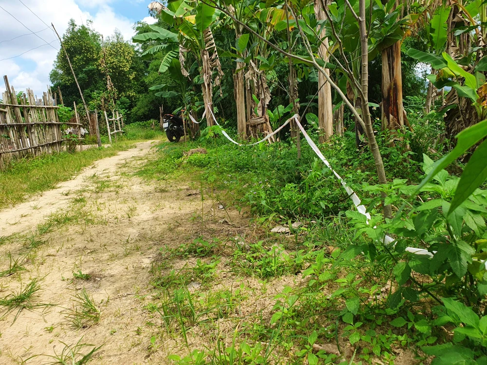 Khu vực sạt lở nghiêm trọng hiện nay ở xã Canh Vinh, người dân đứng ngồi không yên mỗi khi mùa mưa đến. Ảnh Q