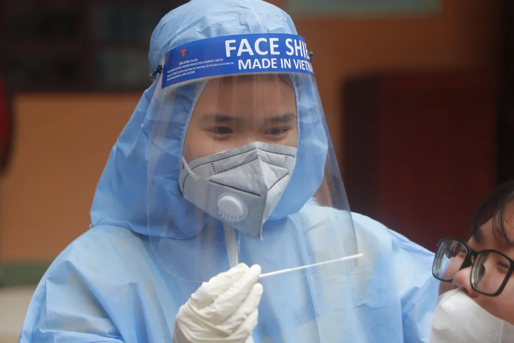 Số ca nhiễm COVID-19 tăng nhanh, 372 cán bộ y tế chi viện cho Bình Dương ảnh 1 Số ca nhiễm COVID-19 tăng nhanh, 372 cán bộ y tế chi viện cho Bình Dương ảnh 1