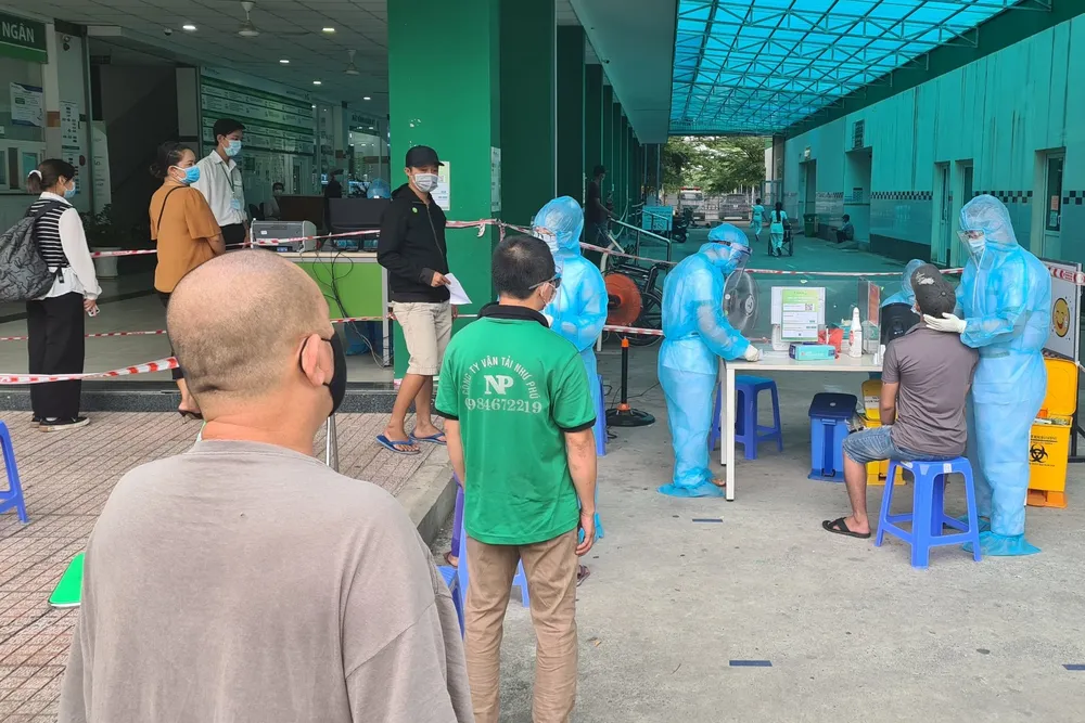 Giá test nhanh COVID tại Bình Dương mỗi nơi mỗi kiểu ảnh 1 Giá test nhanh COVID tại Bình Dương mỗi nơi mỗi kiểu ảnh 1