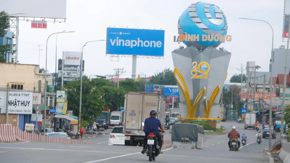 Đây là tuyến đường huyết mạch kết nối vùng kinh tế trọng điểm phía nam. Ảnh: LA