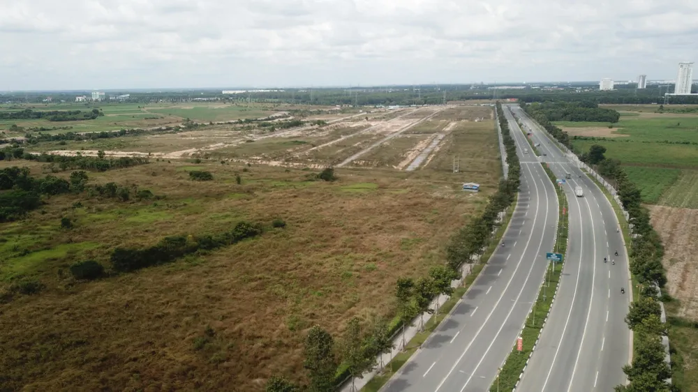 Khu đất vàng dính đến các sai phạm của một số cán bộ lãnh đạo tỉnh Bình Dương. Ảnh: KD Khu đất vàng dính đến các sai phạm của một số cán bộ lãnh đạo tỉnh Bình Dương. Ảnh: KD