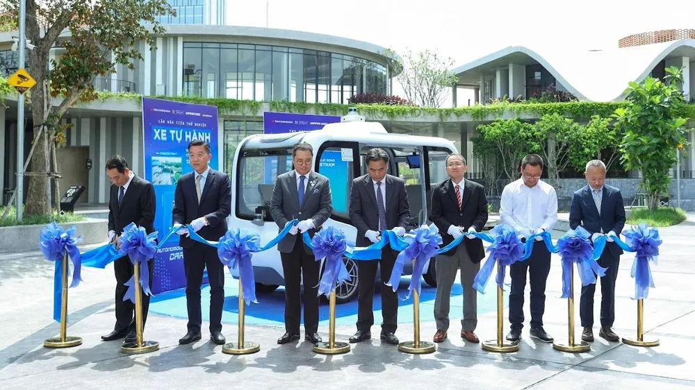 Tuyến xe không người lái được triển khai thử nghiệm đầu tiên ở Bình Dương. Ảnh: MX Tuyến xe không người lái được triển khai thử nghiệm đầu tiên ở Bình Dương. Ảnh: MX