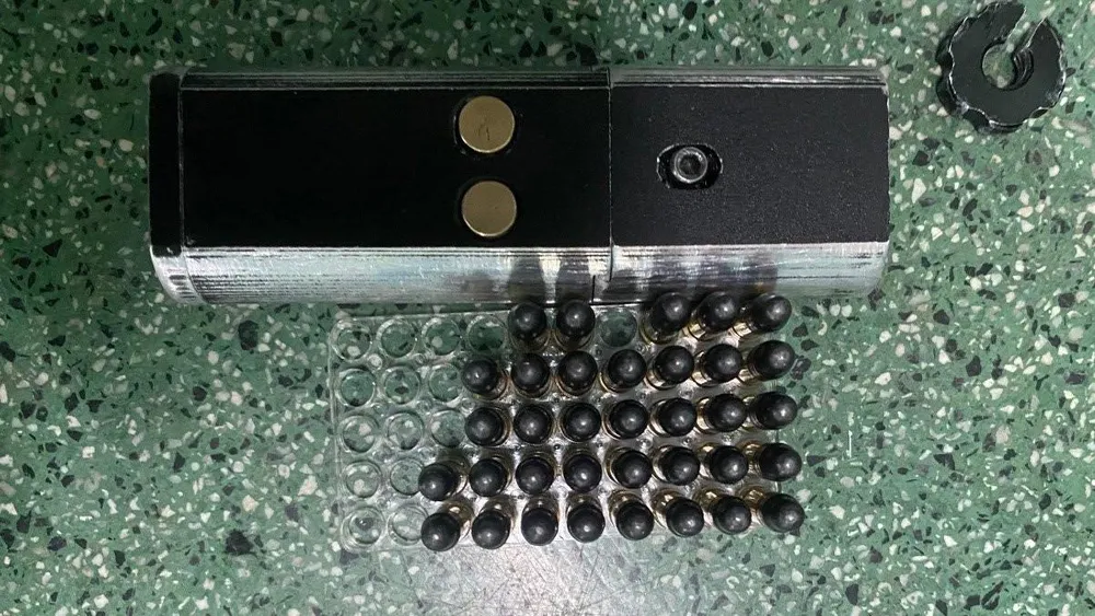 Súng và đạn tự chế thu giữ tại nơi ở của nhóm buôn ma túy. Ảnh: CACC Súng và đạn tự chế thu giữ tại nơi ở của nhóm buôn ma túy. Ảnh: CACC