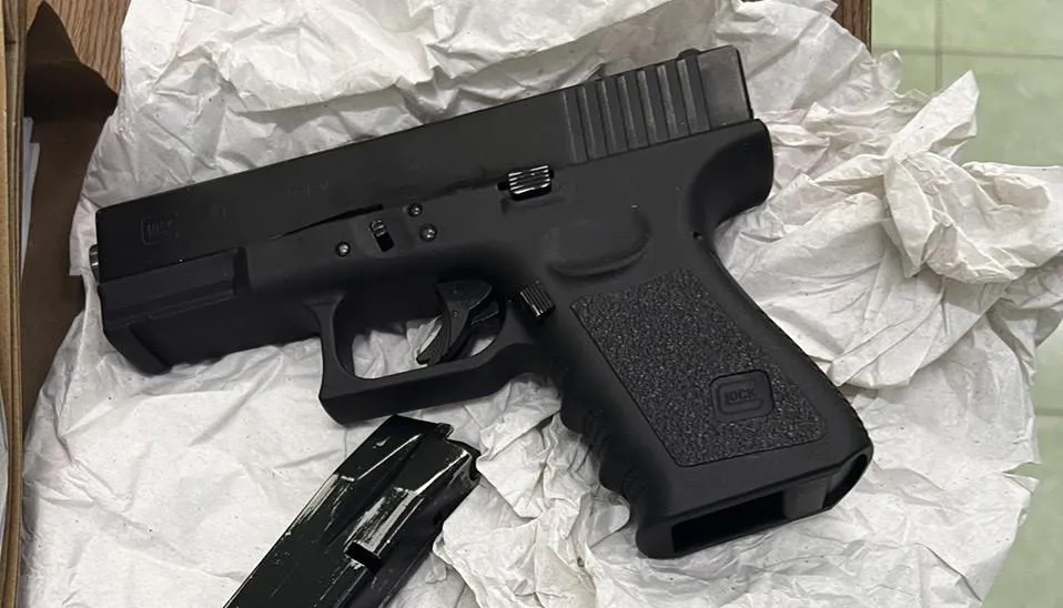 Súng đạn thu giữ của Khiêm và Công. Ảnh: CACC Súng đạn thu giữ của Khiêm và Công. Ảnh: CACC