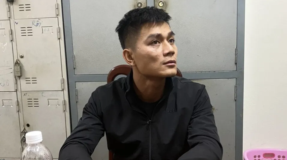 Cơ quan công an đang lấy lời khai Quang để điều tra vụ việc. Ảnh: CTV Cơ quan công an đang lấy lời khai Quang để điều tra vụ việc. Ảnh: CTV