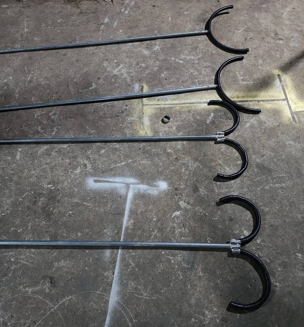 Bộ dụng cụ đang được Công an xã Tân Long thử nghiệm. Ảnh: LA