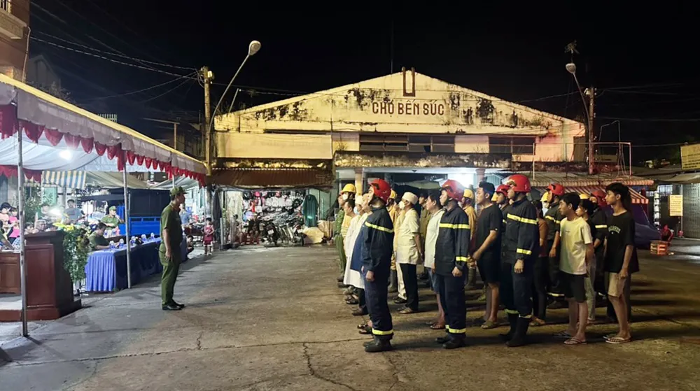 Tại xã Thanh Tuyền, quy mô buổi diễn tập có nhiều lực lượng tham gia. Ảnh: MP Tại xã Thanh Tuyền, quy mô buổi diễn tập có nhiều lực lượng tham gia. Ảnh: MP