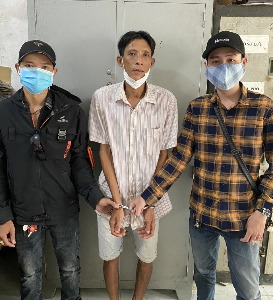 vượt ngục (2).jpg