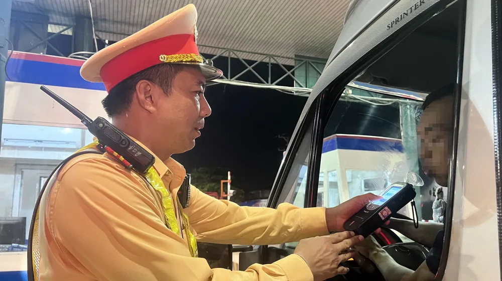 đo nồng độ cồn (11).JPG