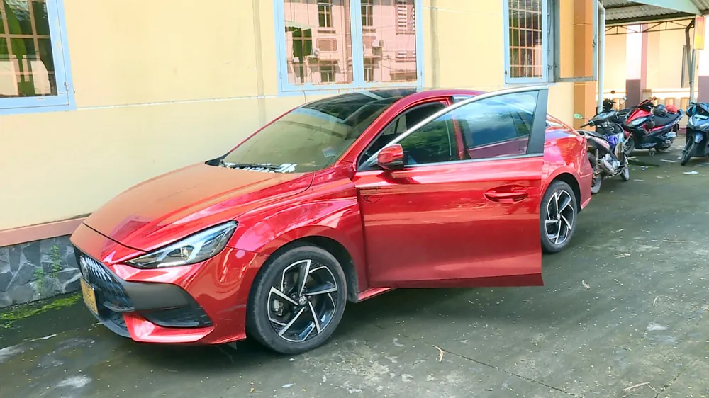 cướp taxi (1).jpg