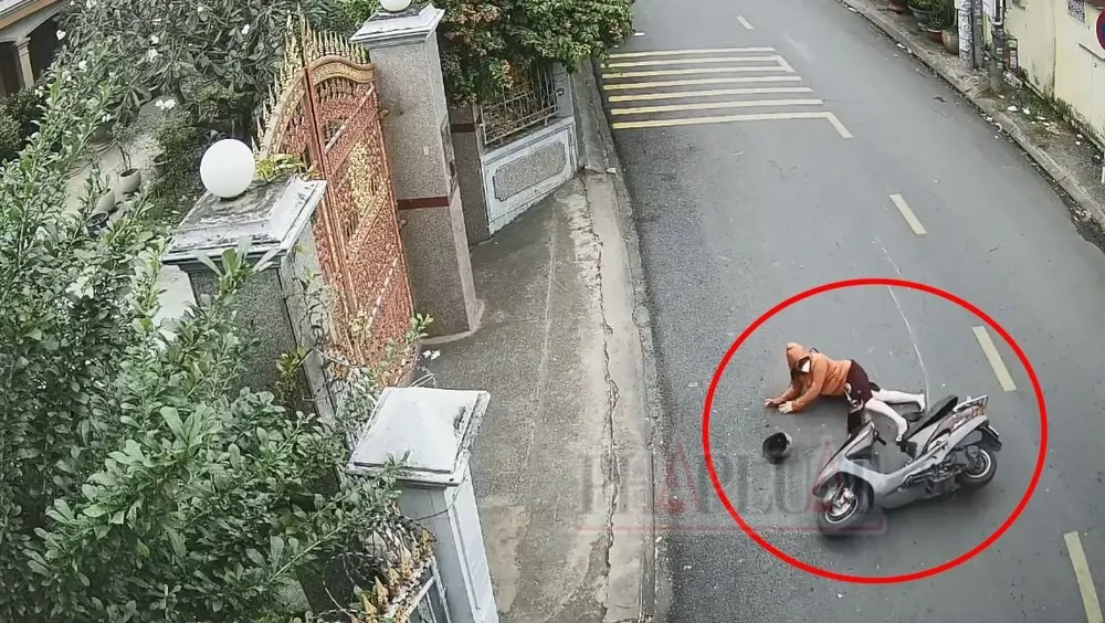 cướp giật tài sản